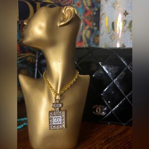 ‼️SOLD‼️Chanel Charm